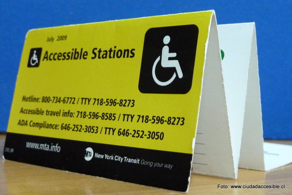 Desplegable con la información de la accesibilidad a las estaciones de Nueva York