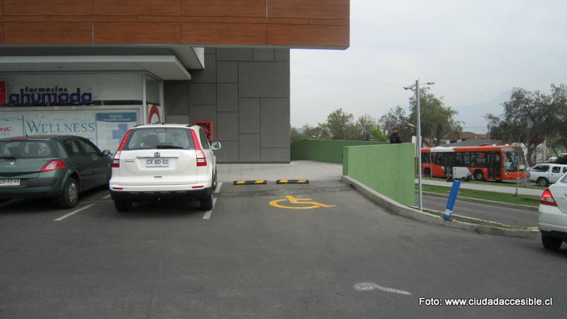 Estacionamientos Paseo de Los Dominicos_antes