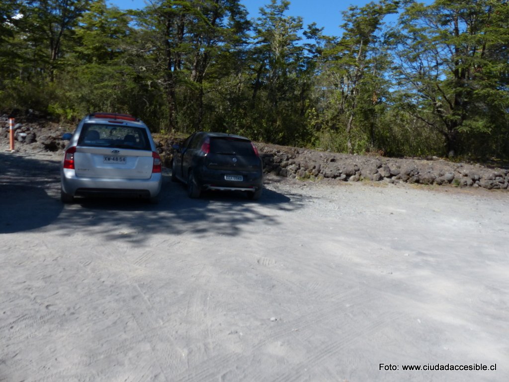 Estacionamientos Sendero Laguna Verde