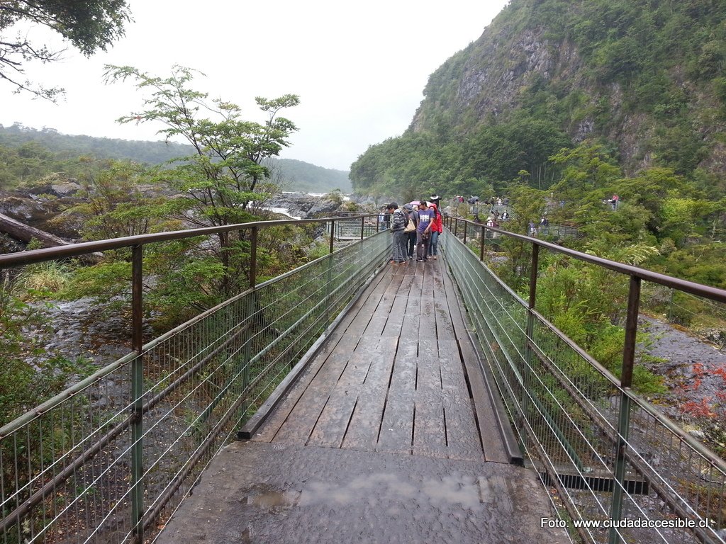 pasarelas interiores Saltos del Petrohué