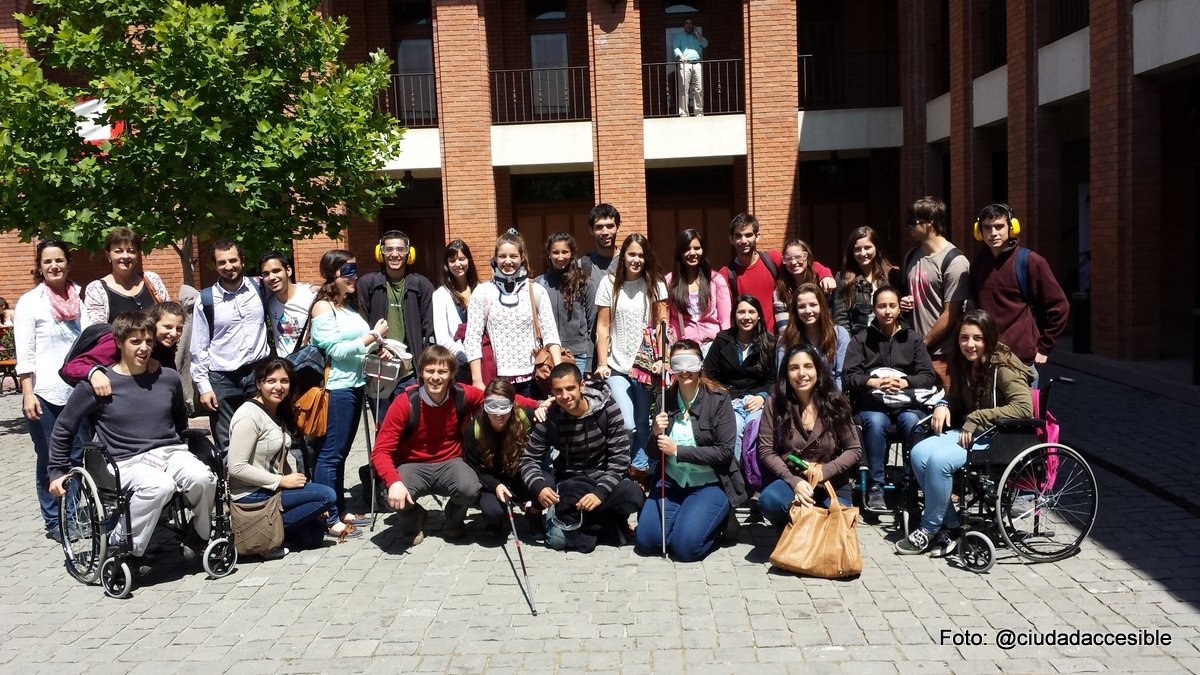 grupo de taller de accesibilidad estudiante de Kinesiología U. de Los Andes