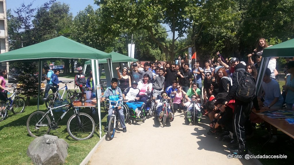 Participantes de la Cicletada por la inclusión