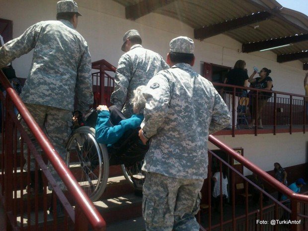 Acarreos por escaleras en Antofagasta Elecciones 20131 Foto:@TurkiAntof