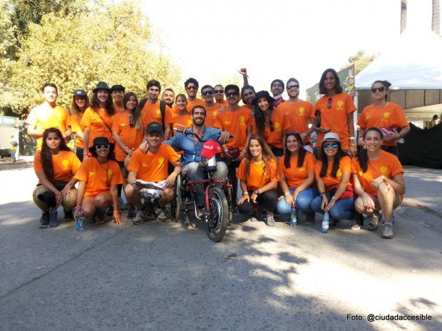 Voluntario Lollapalooza día domingo