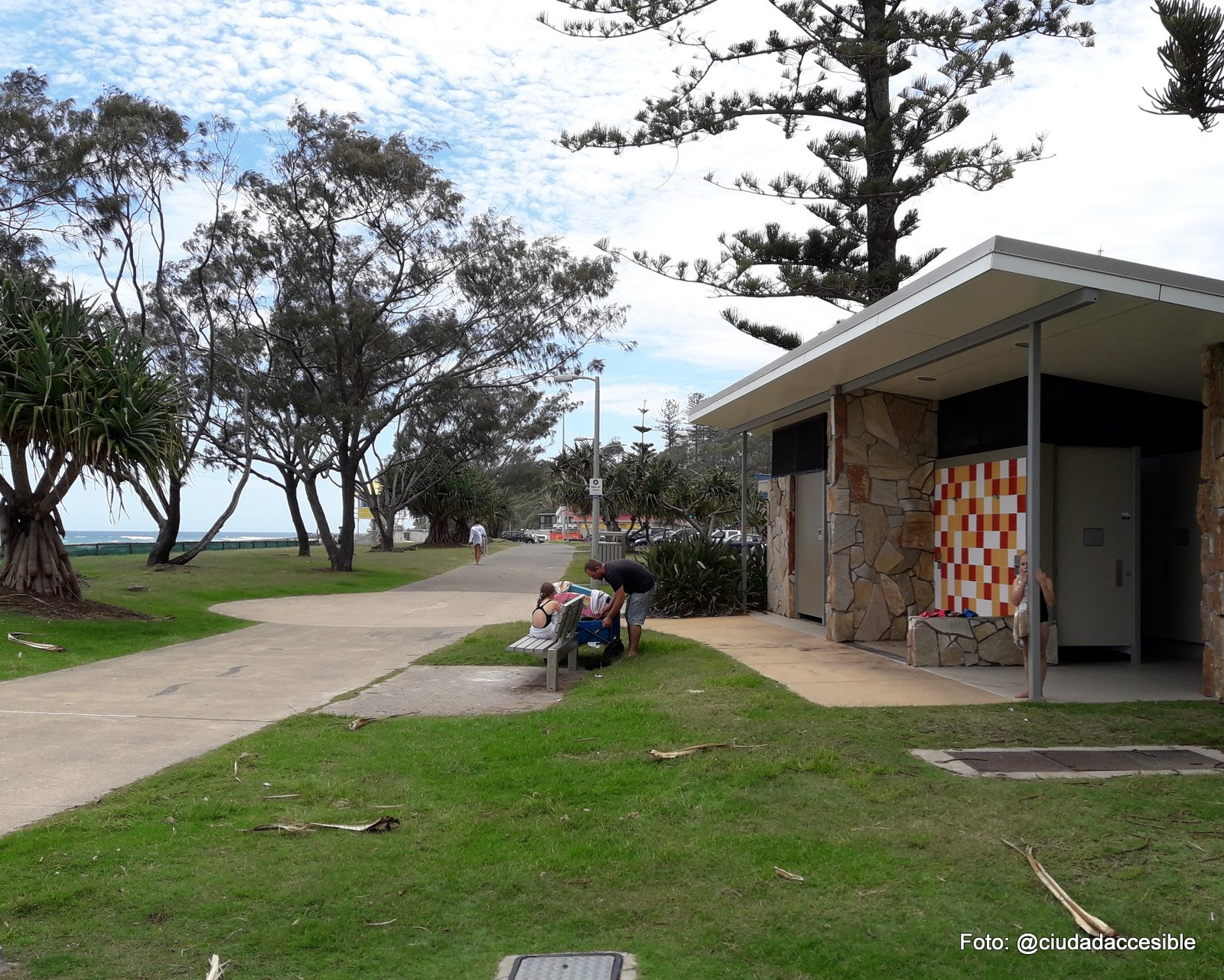 Baño público en Playa GoldCoast Brisbane